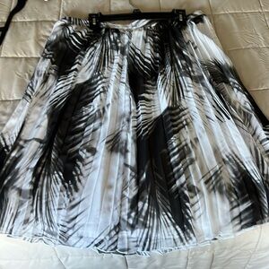 Black and white skirt. Size 14